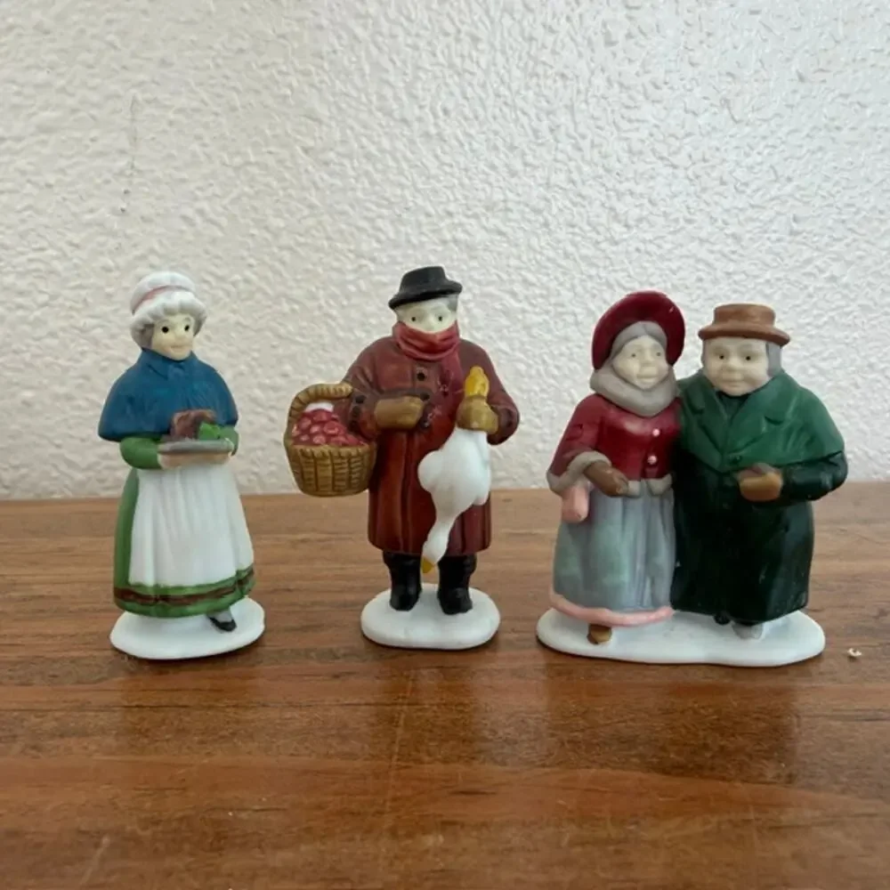 Department 56 Heritage Village Collection Fezziwegs & Friends + 2